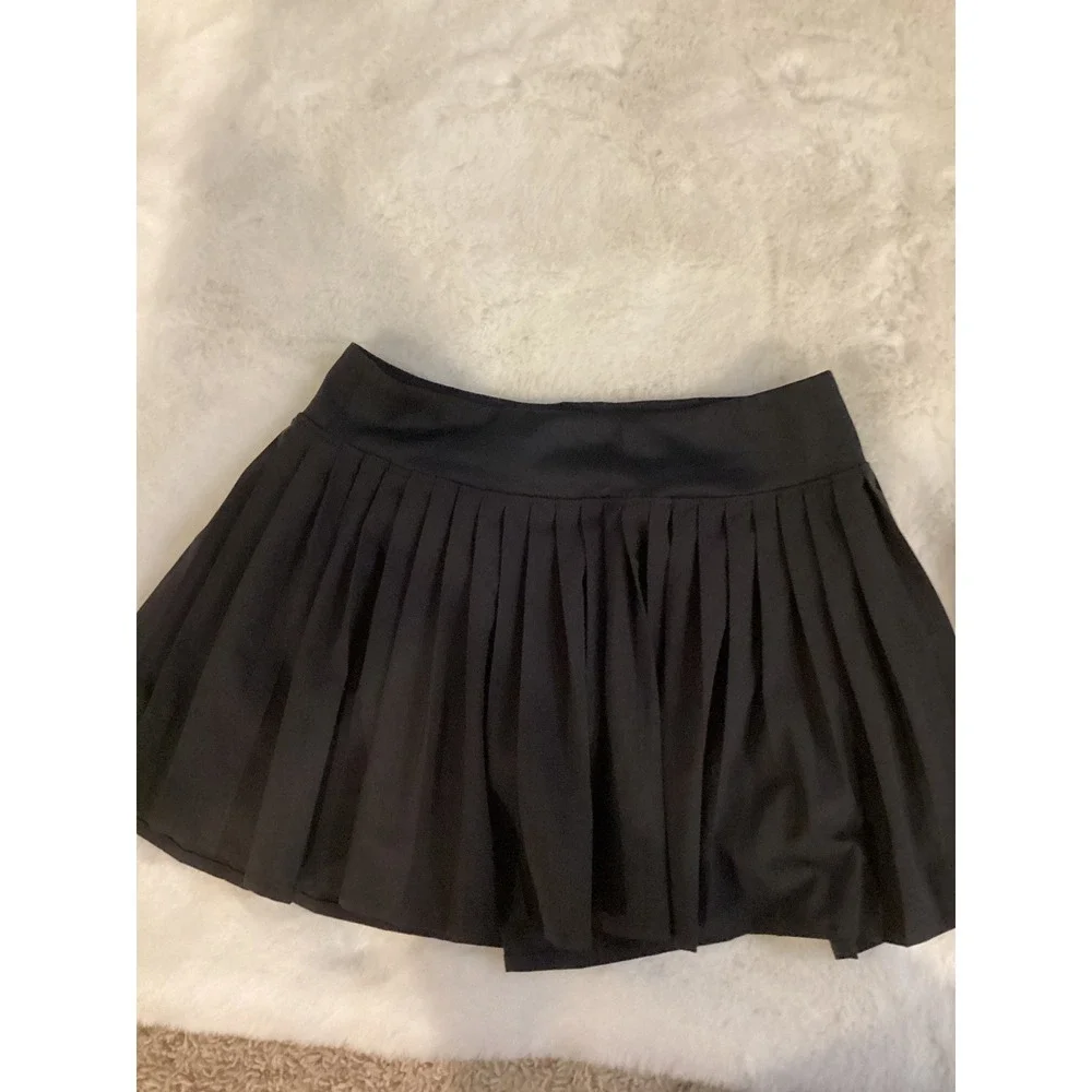 Old Navy All In Motion Kids Activewear Set Black Crop Top L Skort‎ M Pleated 2pc